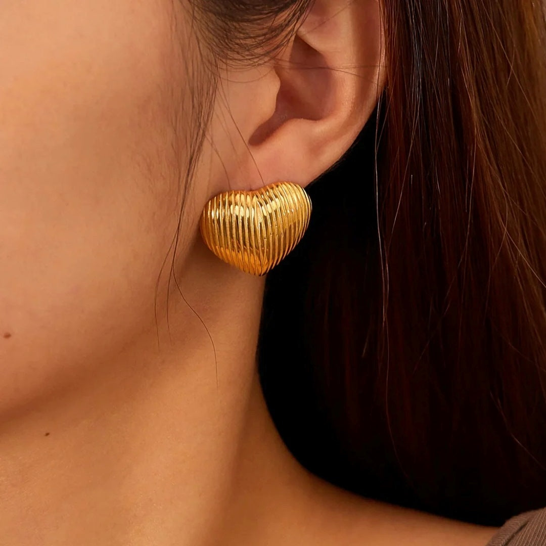Quinn Heart Earrings